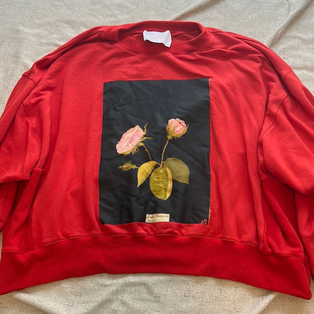 Selkie Red Cropped Soft Sweatshirt with Flower Print Size Small